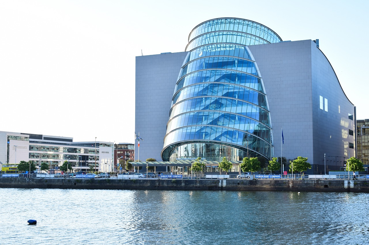 探索全球最新城市，未来城市面貌与蓬勃发展之路